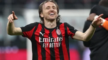 القنوات الناقلة لمباراة لاتسيو وميلان في الدوري الإيطالي وموعد بثها المباشر